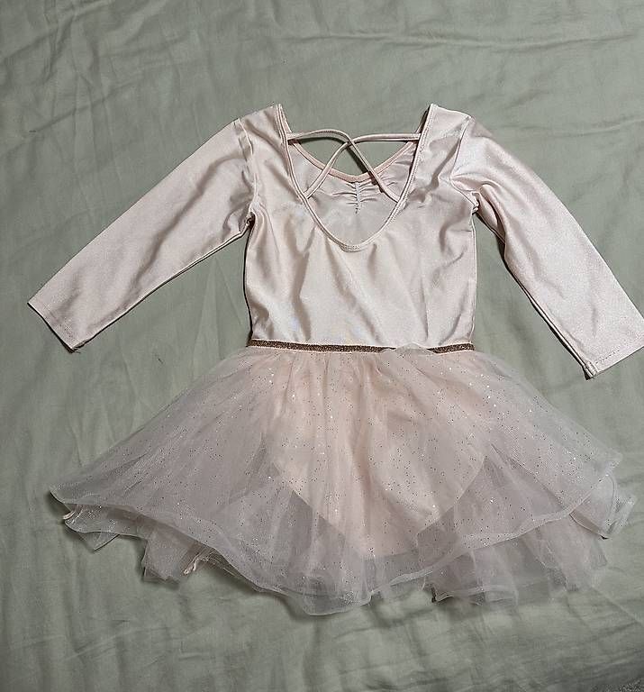 Vestiti & Gonne: Ballettkleid – Usato da Horw venduto da Reb_rp5z 1