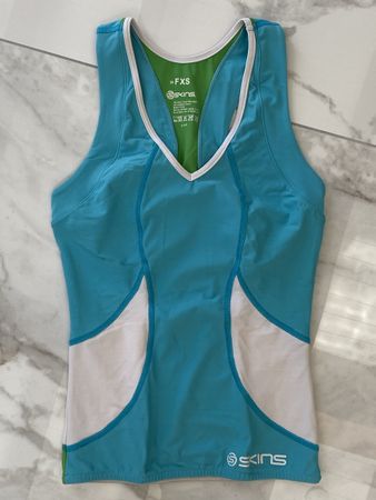 Damen Kompressions-Sportoberteil SKINS Gr. XS