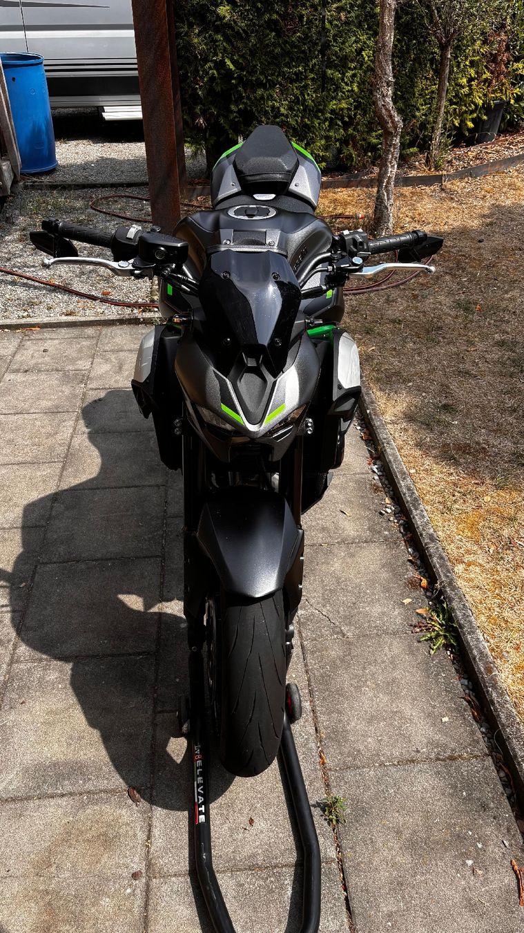 Kawasaki Strada: Kawasaki Z900 – Usato da Buochs venduto da buochser6 2