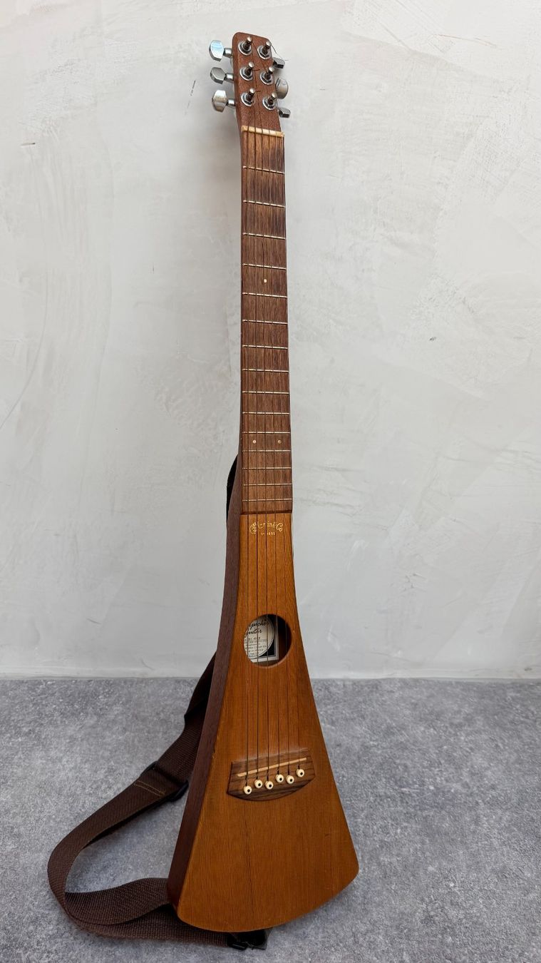 Martin & Co. Strumenti musicali: Guitare acoustique de voyage Martin Backpacker – Usato da Bulle venduto da ABELiAM