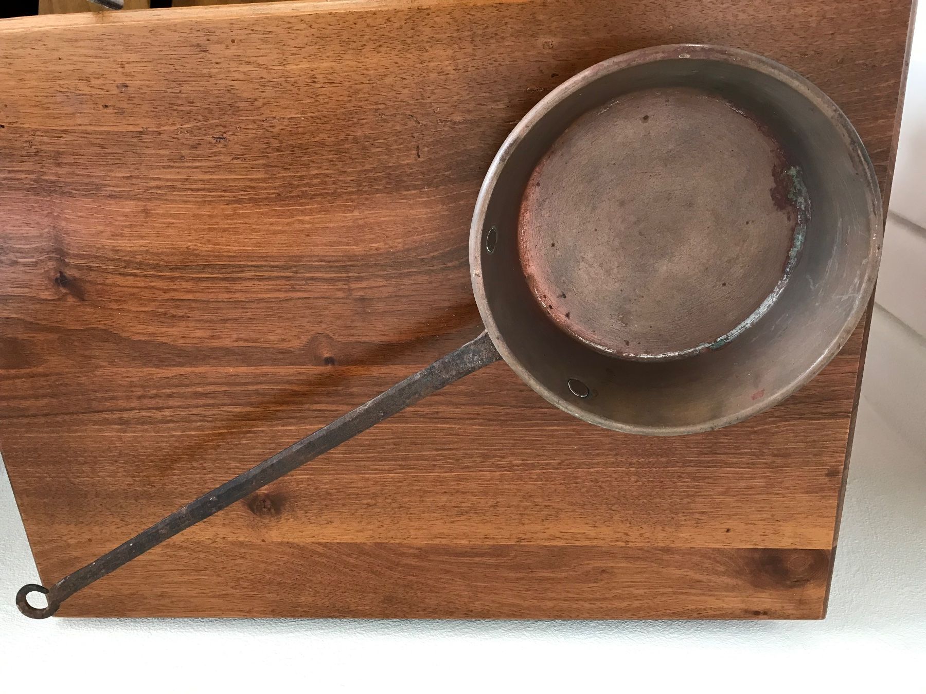 Pfannen: Trois ustensiles de cuisine anciens – Gebraucht aus Villeneuve VD von sim_q5hp 3