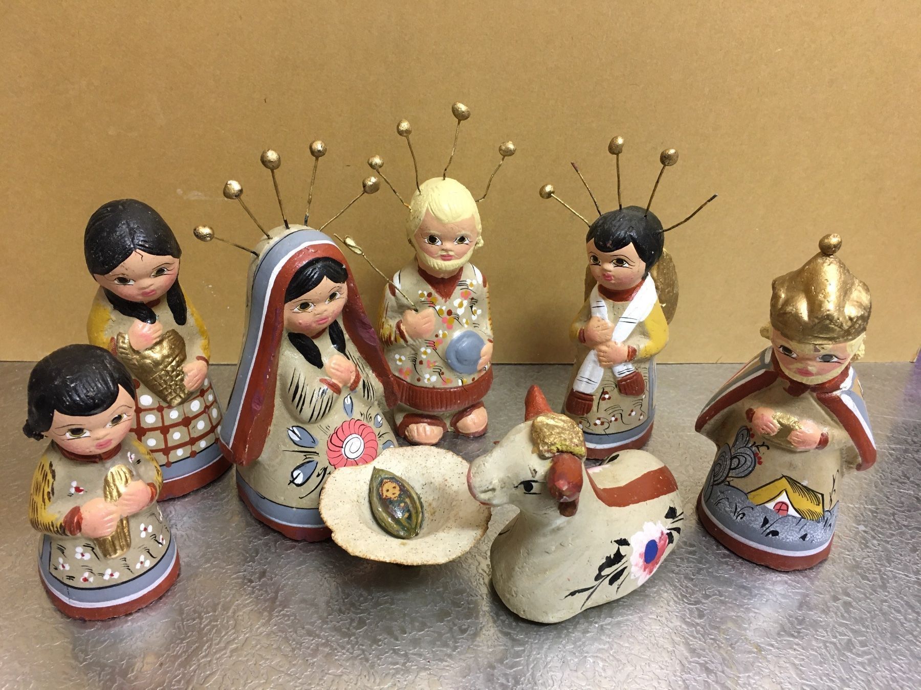 Statuette: handbemalte Krippenfiguren Keramik – Usato da Bern venduto da rewe45 1