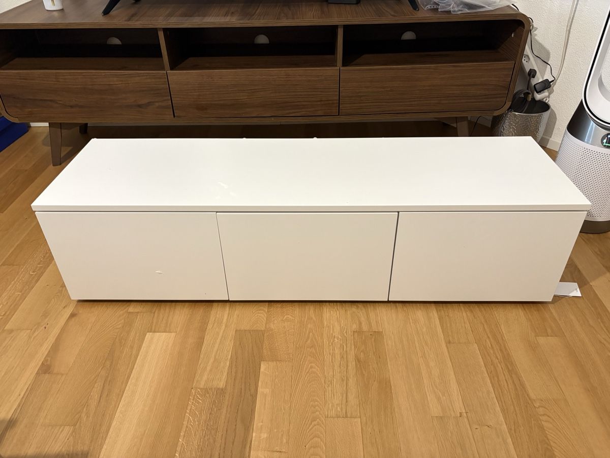 Gonser TV Möbel: Almost new tv commode 120 cm – Neu (gemäss Beschreibung) aus ZURICH von Redona18