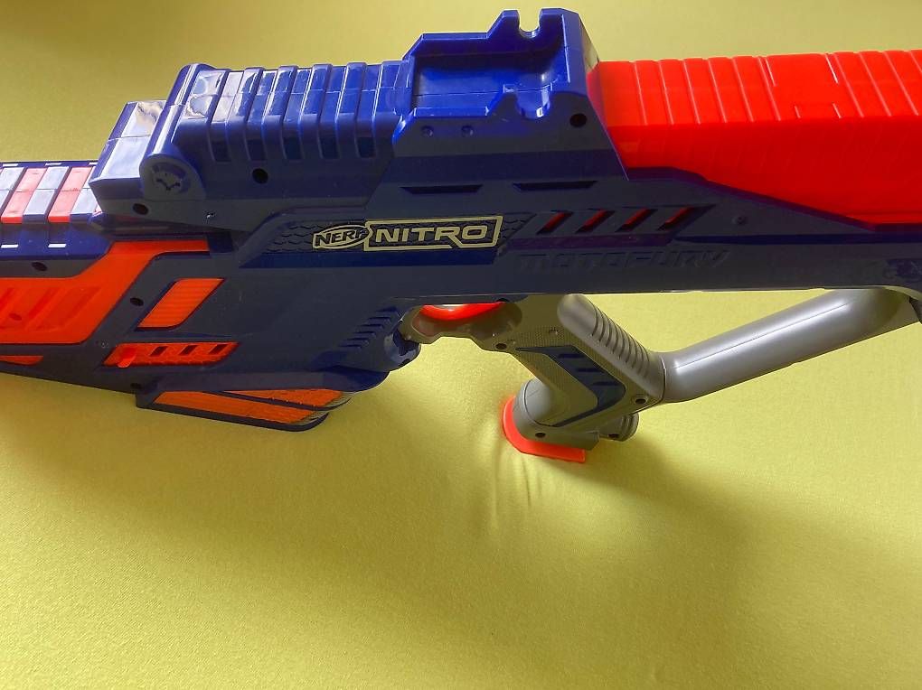 Nerf Giocattoli: Nerf Nitro MotoFury Rapid Rally mit 5 Autos – Usato da St. Pelagiberg venduto da Yellow73 2