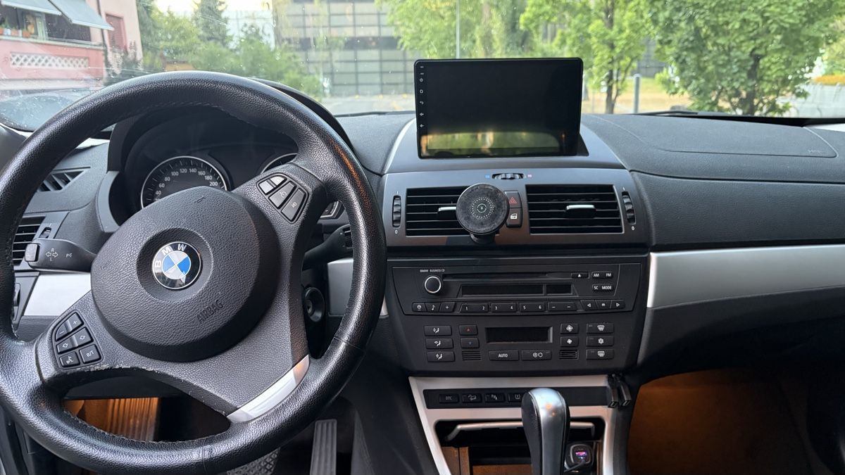 BMW Autos: BMW X3, 2009 Model  – D'occasion à Biel/Bienne par kazanciogluresat 2