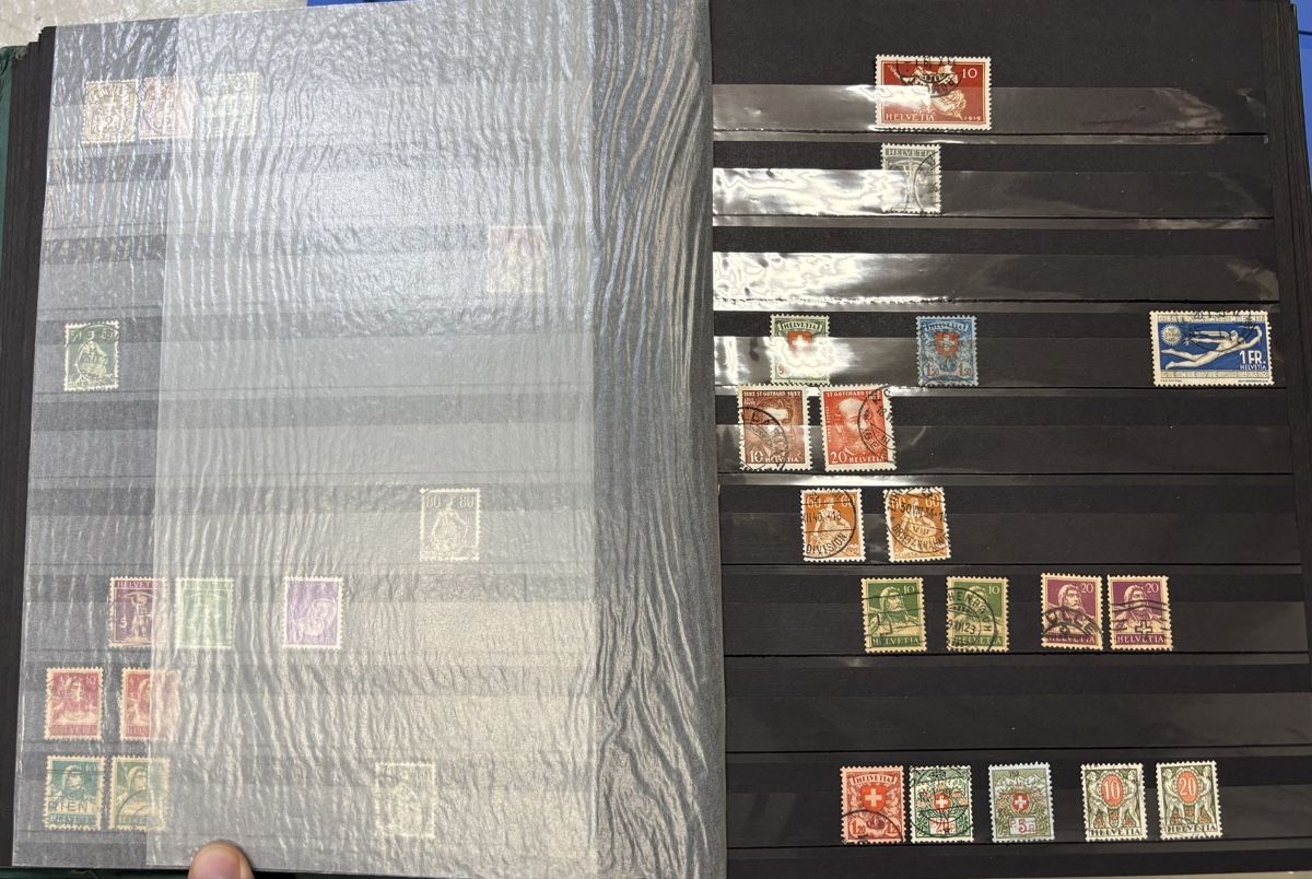 Lot de timbre Suisse 1930-2000 et étrangers (D'occasion) à Cottens FR ...