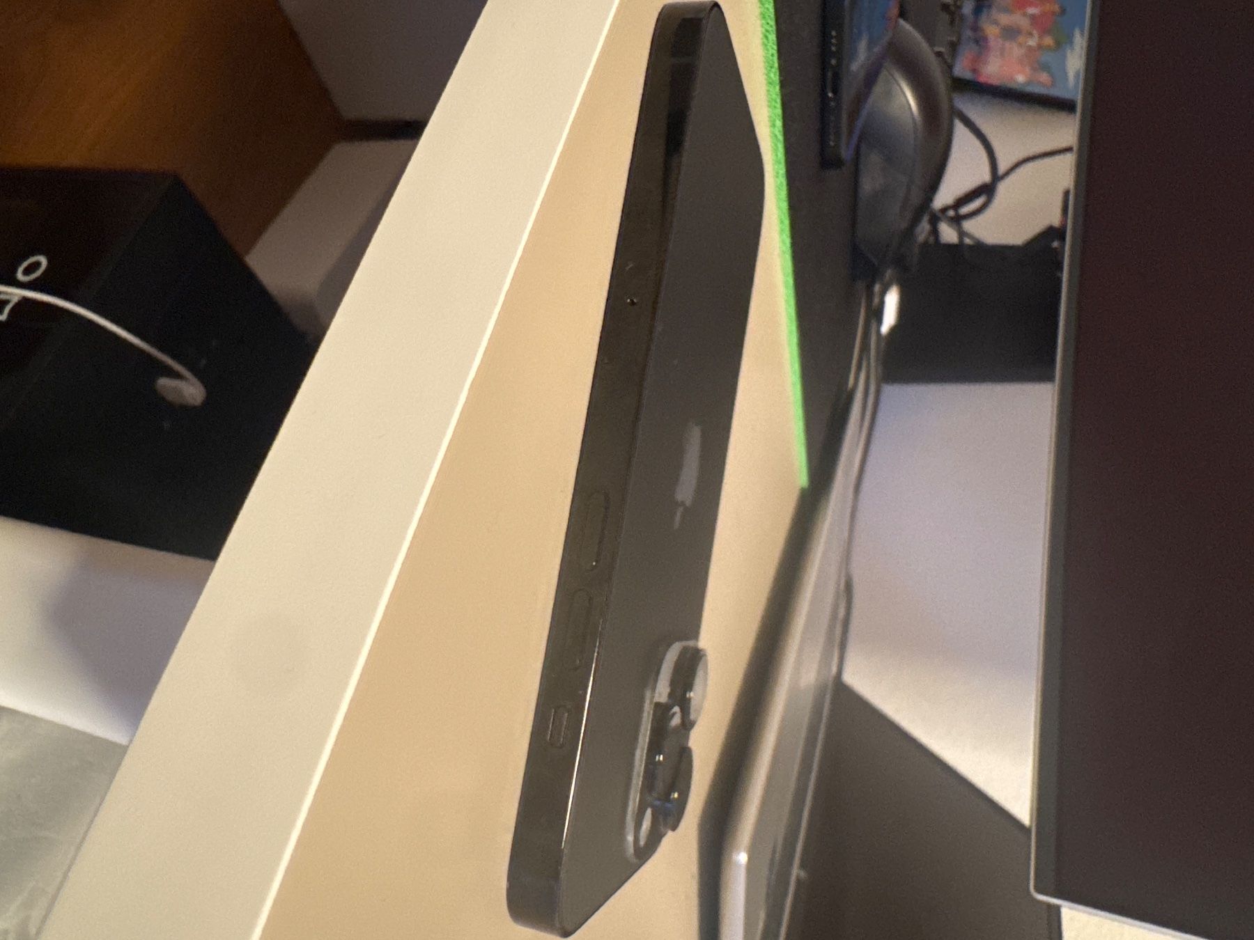 Apple Portables: iPhone 14 Pro 256GB – D'occasion à Zürich par Yoni_to 5