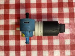 Pompe lave-glace VW 1H6 955 651 VW / AUDI / SEAT / FORD