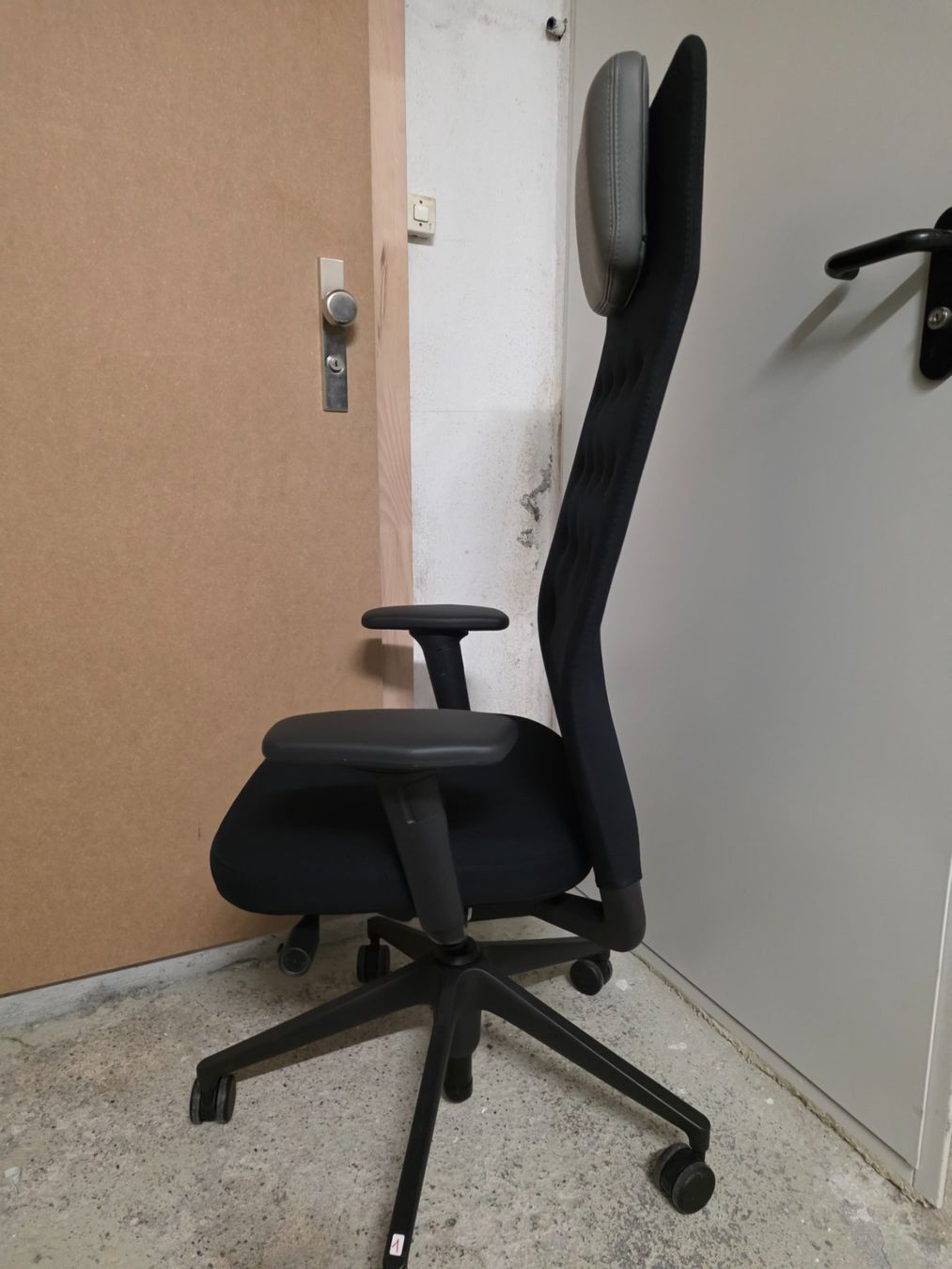 Vitra Sedie: Vitra ID Trim L Bürostuhl – Usato da Zürich venduto da mar_eis667 4