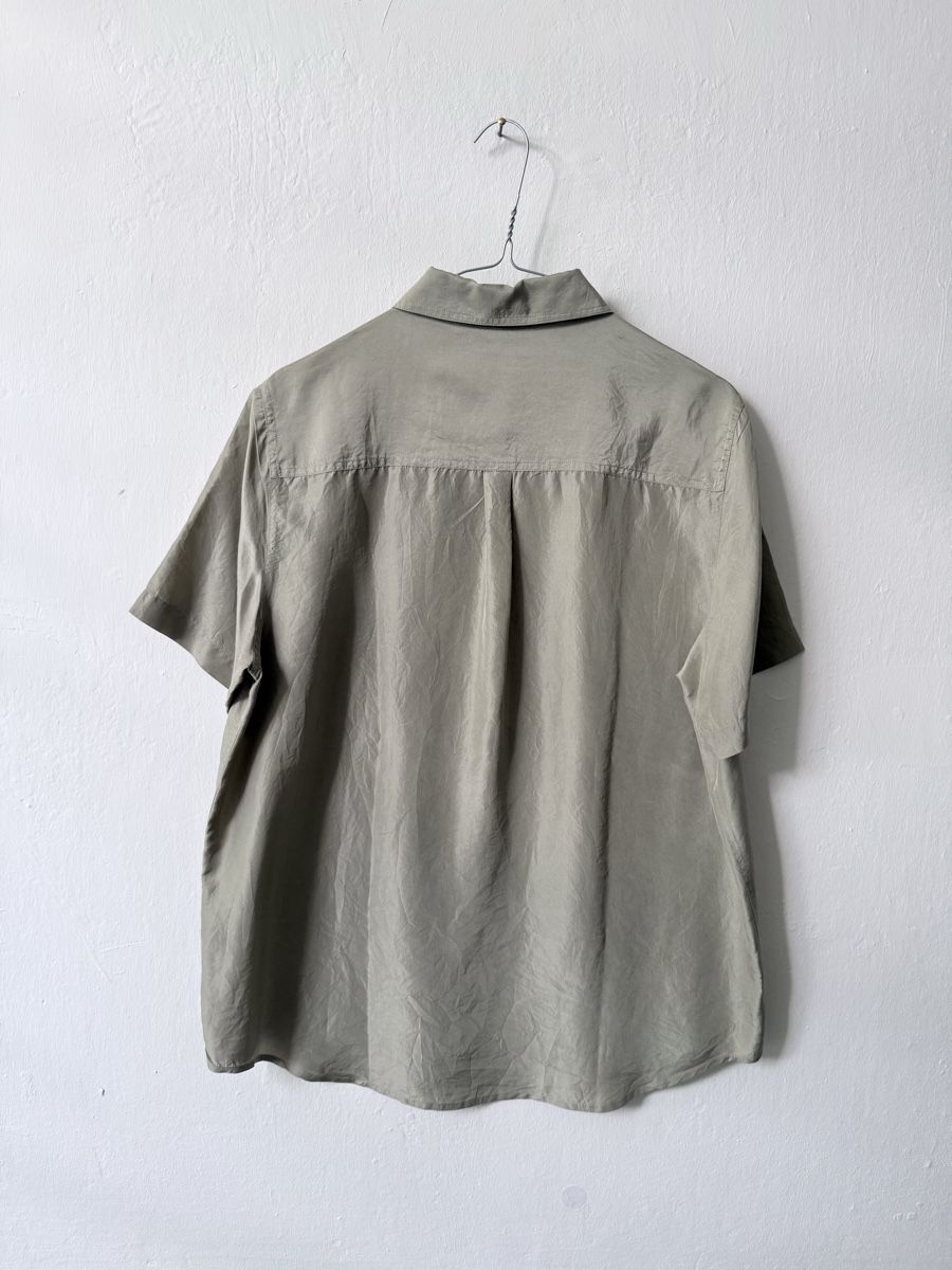 Blusen: Seiden-Bluse Vintage Kurzarm Grösse 42  – Gebraucht aus Basel von A-Z-B 3