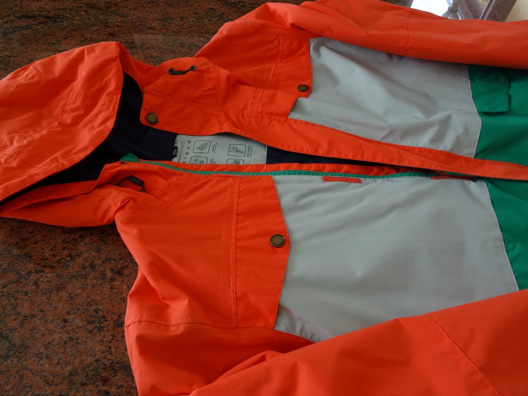 Jacken: Veste de ski pour dame – Gebraucht aus Chamoson von Mauritius1 1