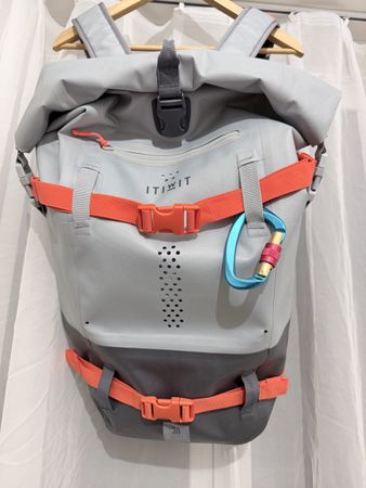 Wasserdichter Rucksack Itiwit 30 Liter grau guter Zustand