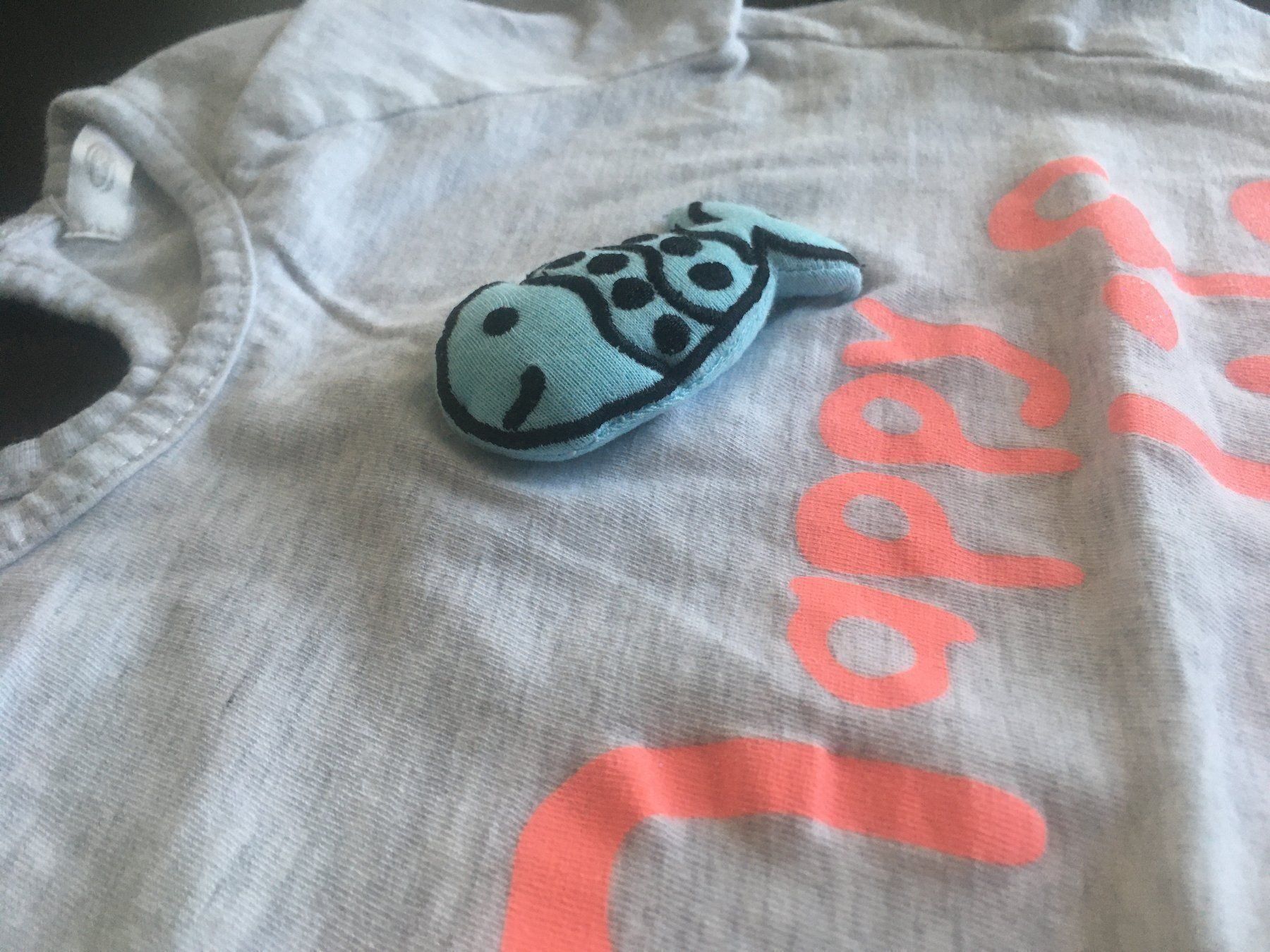 Camicette, T-shirt & Top: T-shirt mit Fisch Gr. 92 – Usato da Zollikerberg venduto da nmonika 2