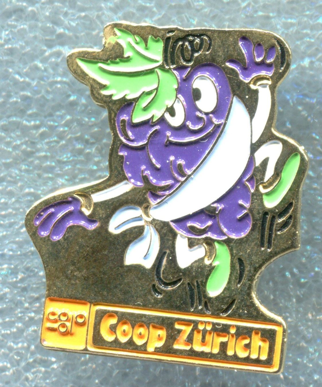 Placchette & Badge: Coop Zürich  Trauben – Usato da Winterthur venduto da Sammleroase