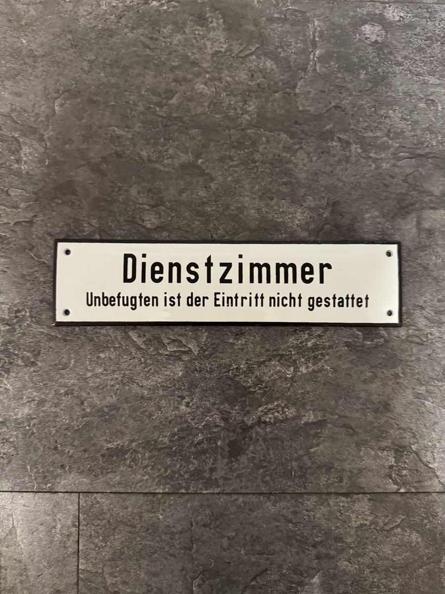 Insegne: Emailschild "Dienstzimmer" - Unbefugten Eintritt verboten! – Usato da Buchackern venduto da dreamcar01