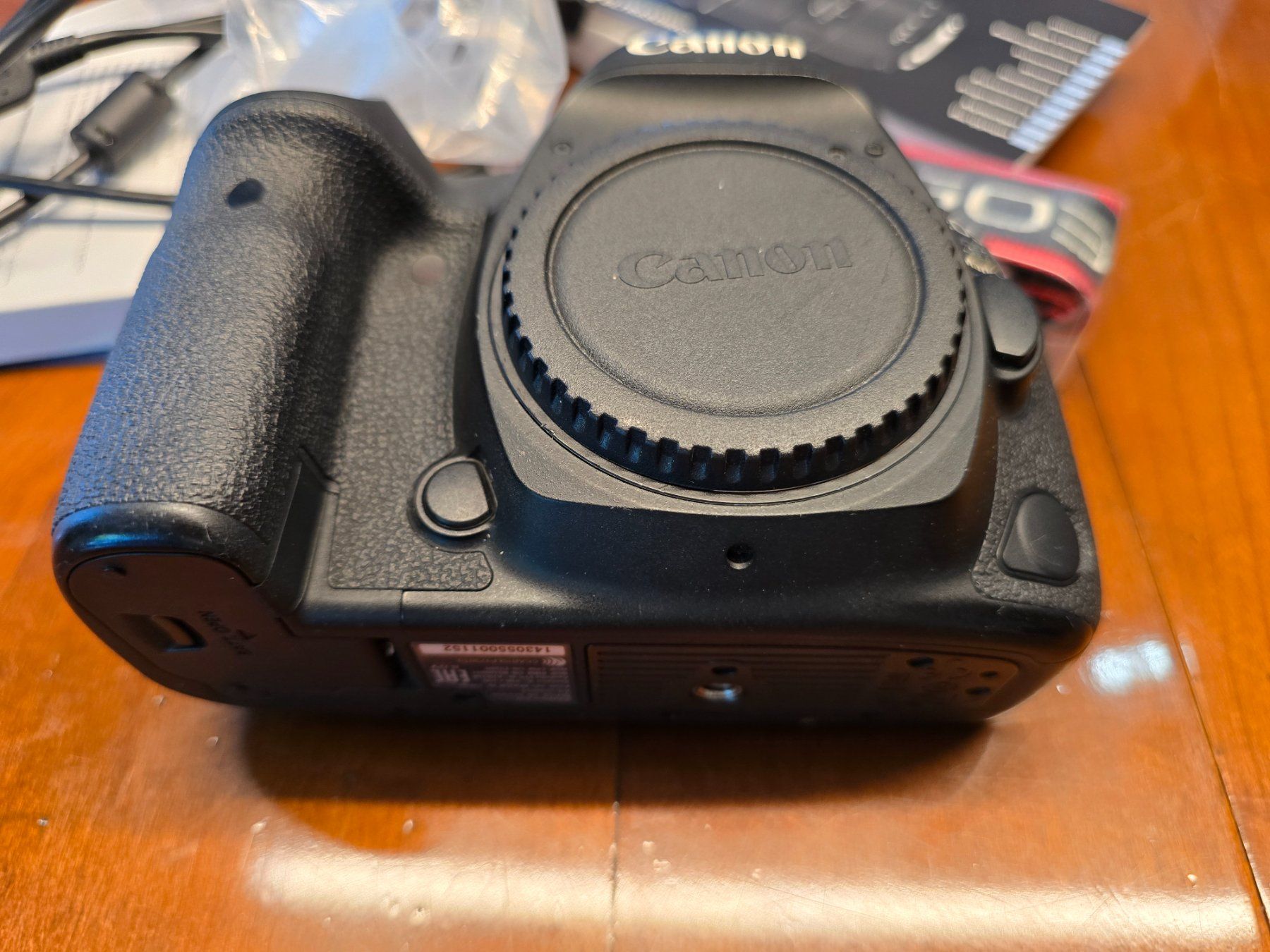 Canon Appareil photo: Canon EOS 5D Mark IV – D'occasion à Winkel par Ann7 1