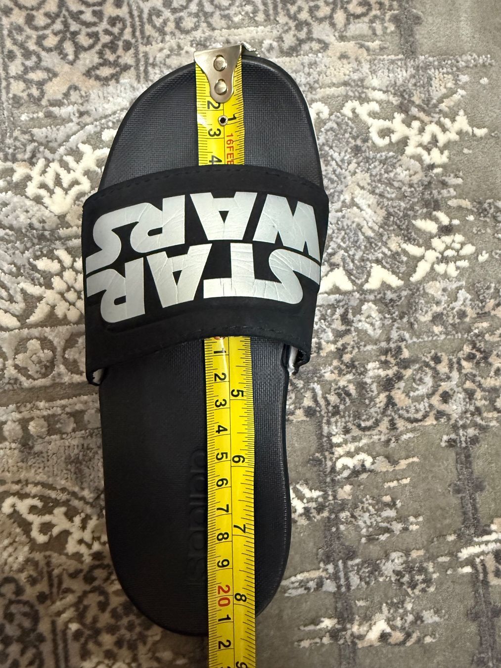 Adidas Scarpe per ragazzi: Badeschuhe ADIDAS STAR WARS Gr. 32 – Usato da Uetikon am See venduto da Fraufox1 2