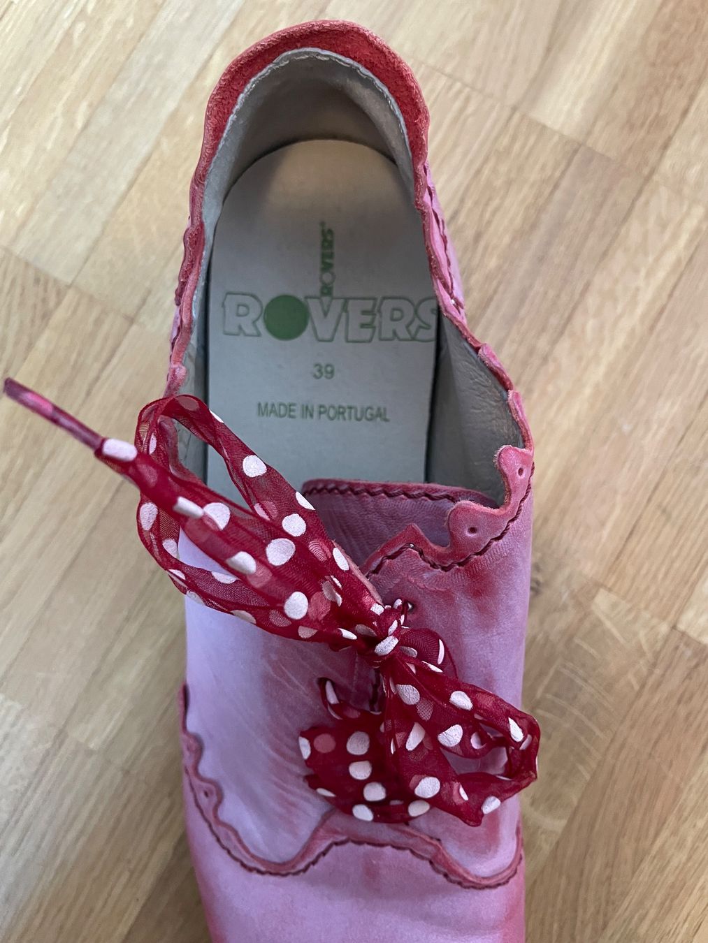 Chaussures femmes: Besondere Schuhe im Vintage Look – D'occasion à Basel par car_r7hj 1