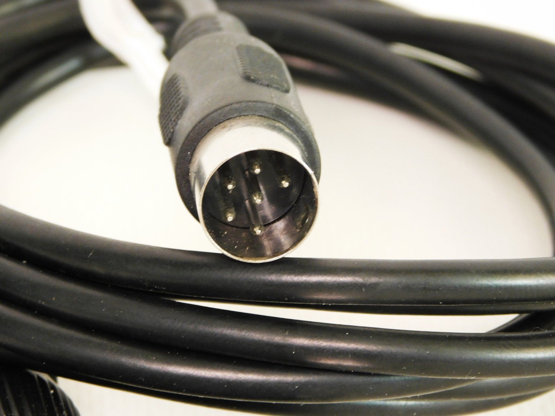 Kabel: Scart-Kabel für Genesis – Gebraucht aus Emmenbrücke von Ulisse-22 4