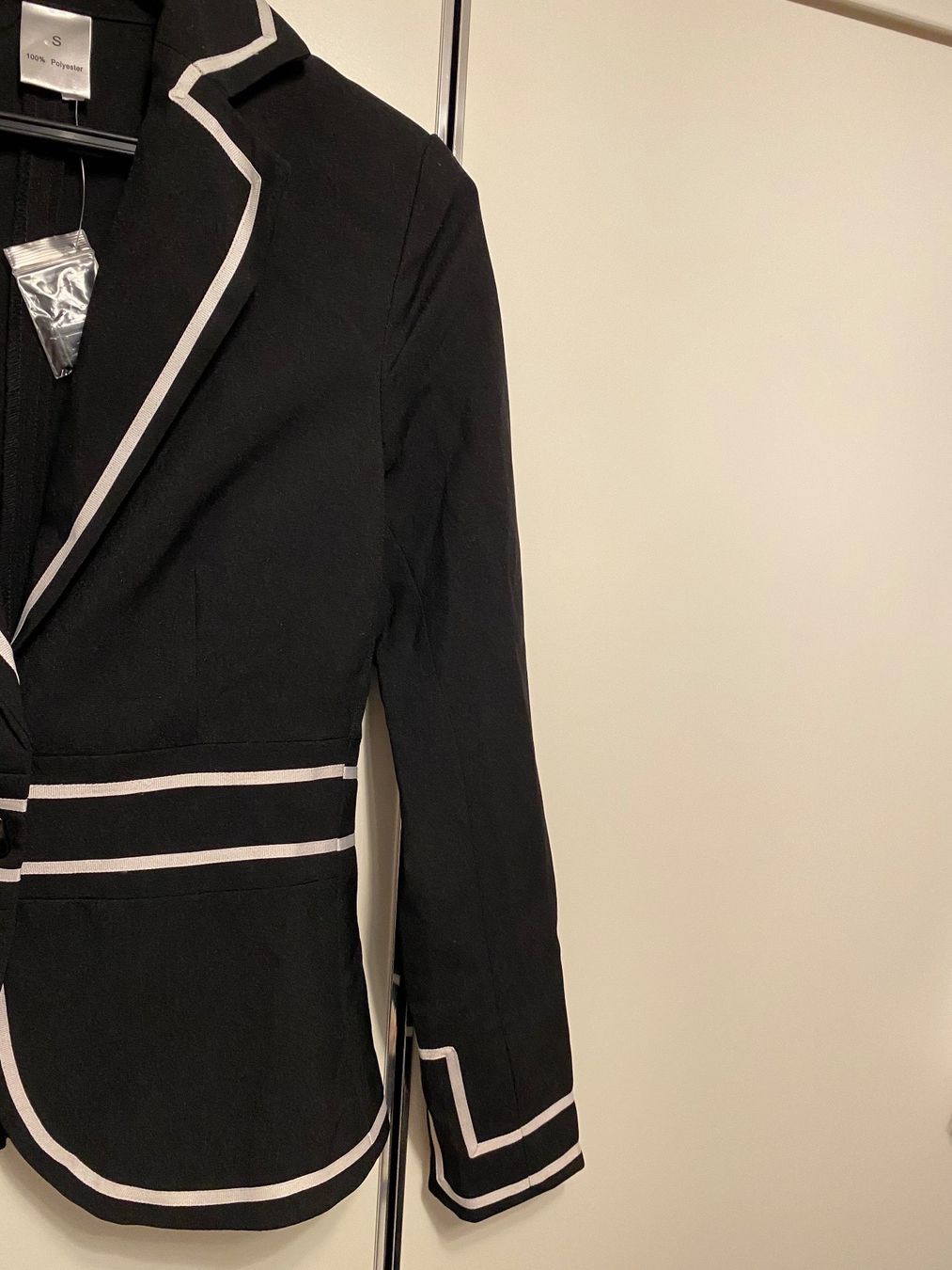 Giacche: Damen Blazer gr.S – Usato da Pfungen venduto da Sheki56 1