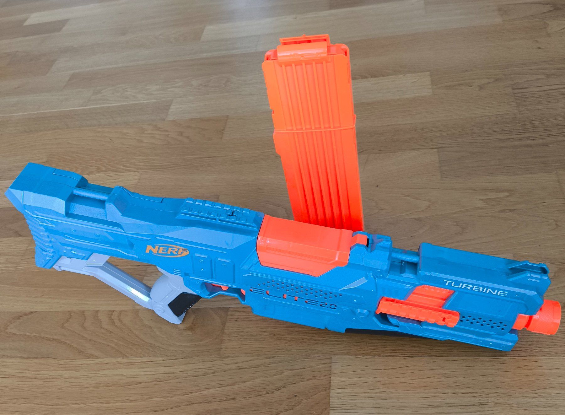 Nerf Giocattoli: Nerf Elite 2.0 Turbine CS-18 – Usato da Arbon venduto da Laszlo.Novak 1