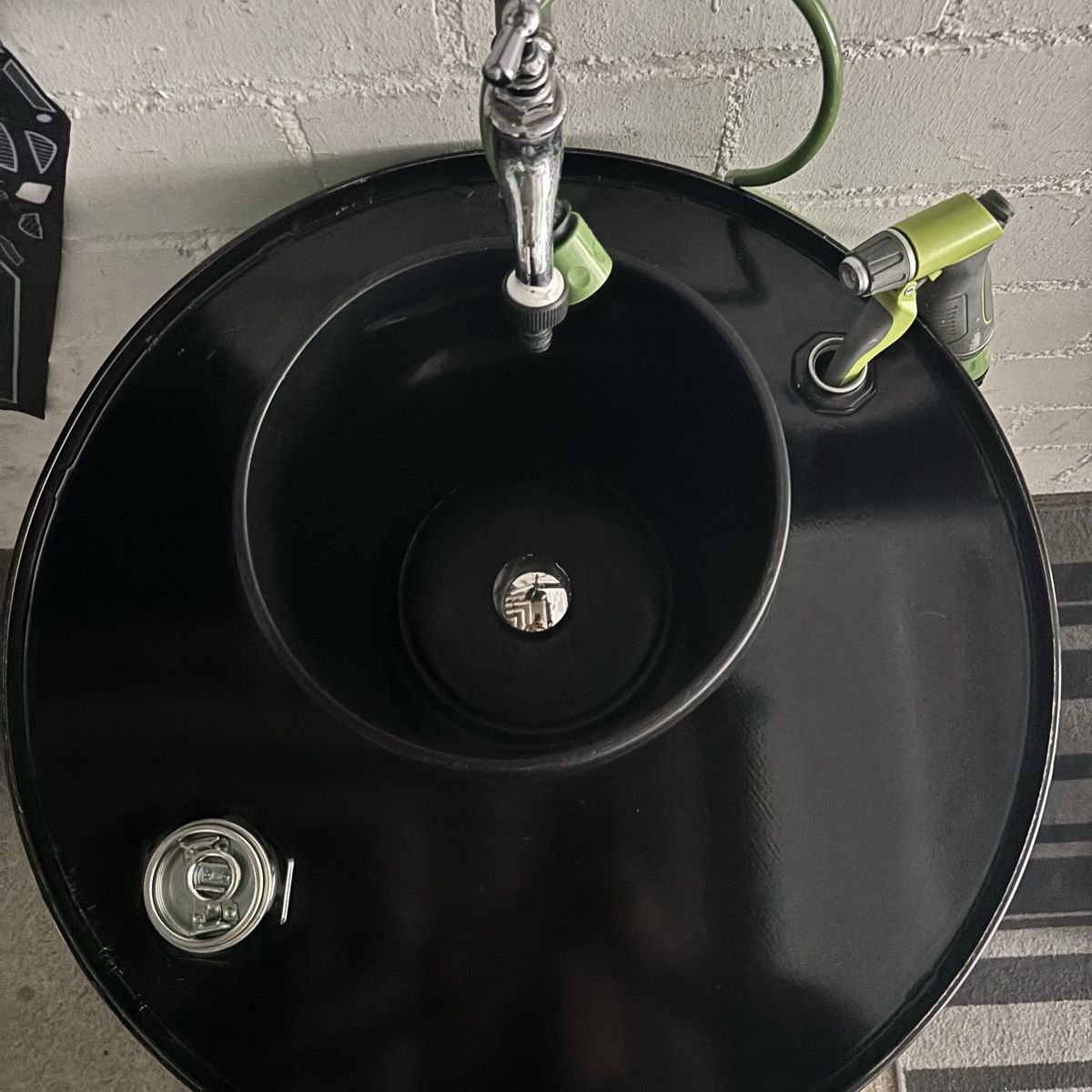 Spülbecken & Waschbecken: Custom Garage Sink  – Neu (gemäss Beschreibung) aus Glattbrugg von Pan._os