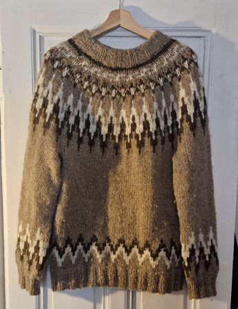  Isländer Strickpullover