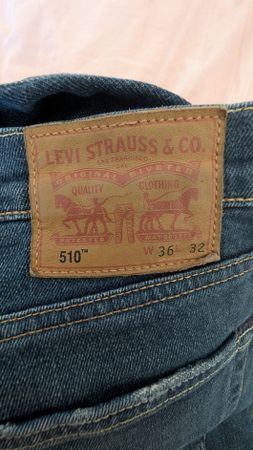 Jean Levi's Homme