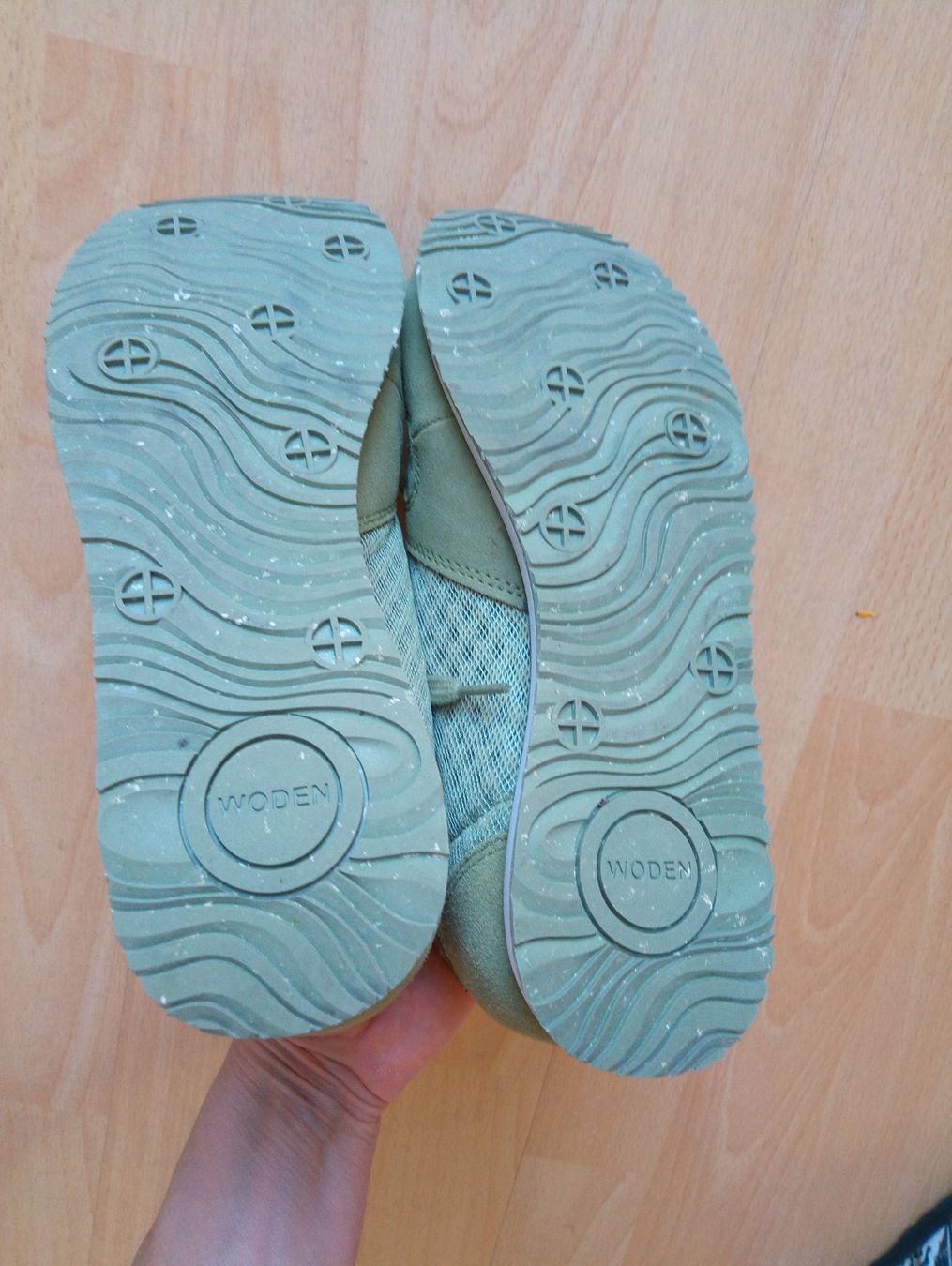 Scarpe da donna: Woden Sneakers, neuwertig, Gr. 38 – Nuovo (secondo la descrizione) da Zürich venduto da philoumena 2