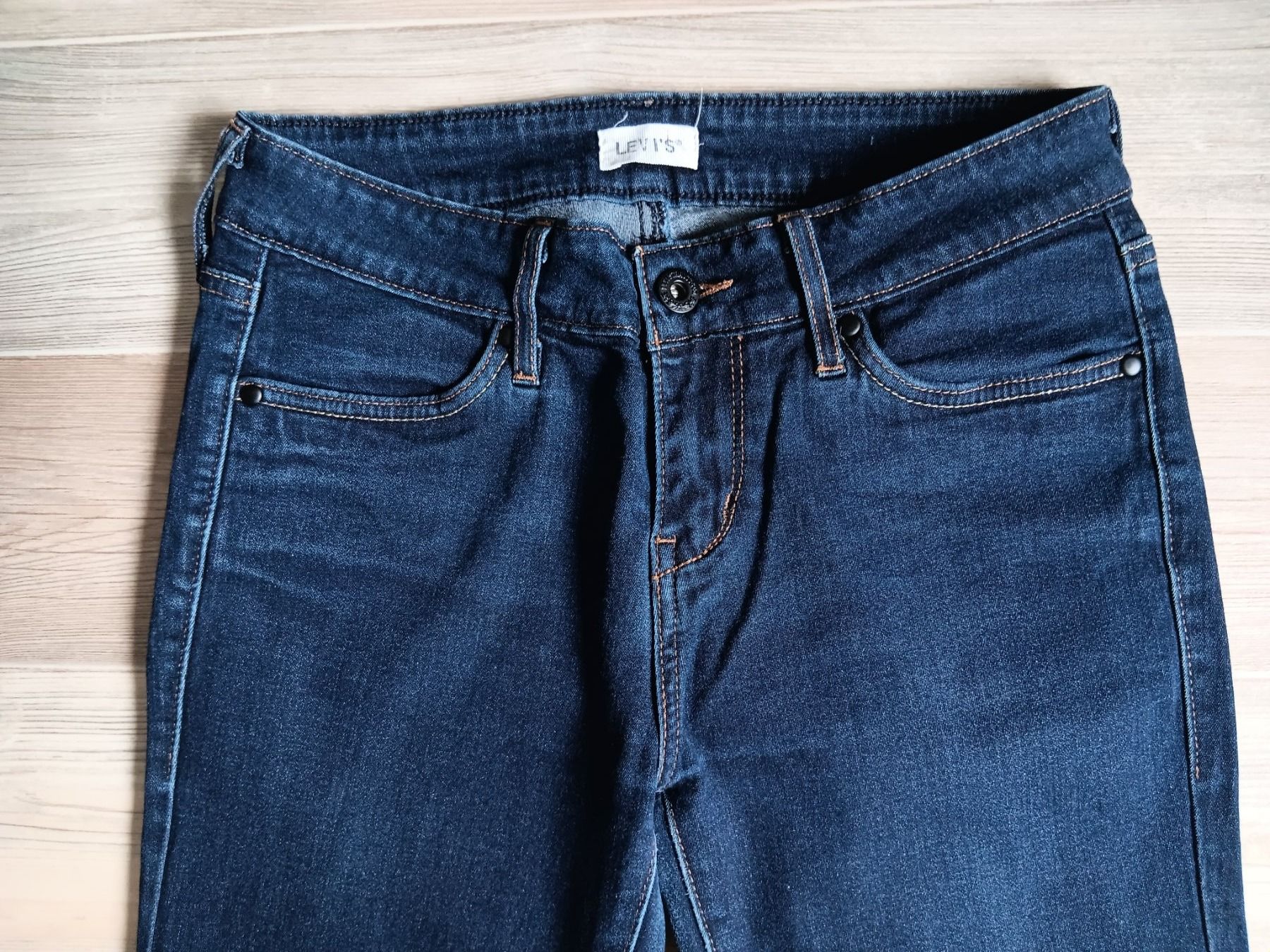 Levi's Jeans: LEVIS Jeans taille / Grosse W26 – Usato da Cossonay-ville venduto da Super-Price-Quality 1