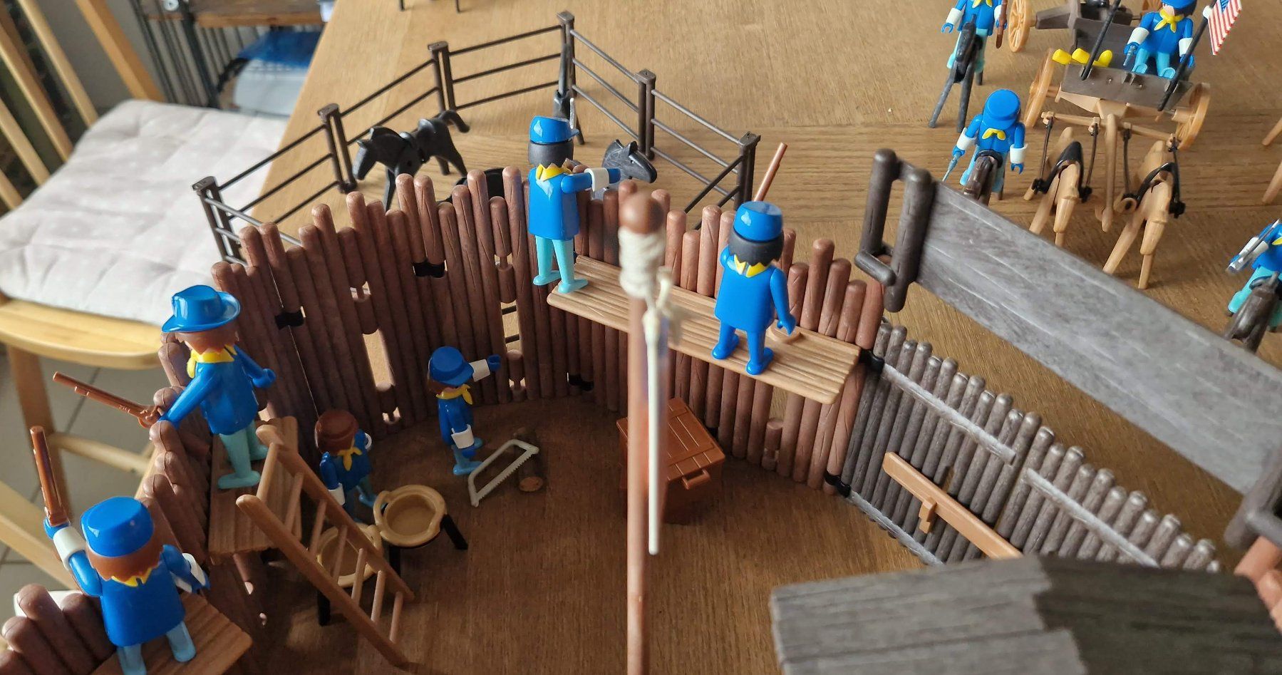 Playmobil Giocattoli: Ensemble Playmobile Fort Union, Indiens, Chevaux, Banque – Usato da Münchenbuchsee venduto da capa2014 6