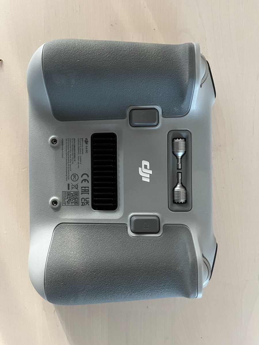 DJI Fernbedienungen: DJI RC Remote Controller (Model RM330) – Neu (gemäss Beschreibung) aus Zürich von owe_9j2c 2