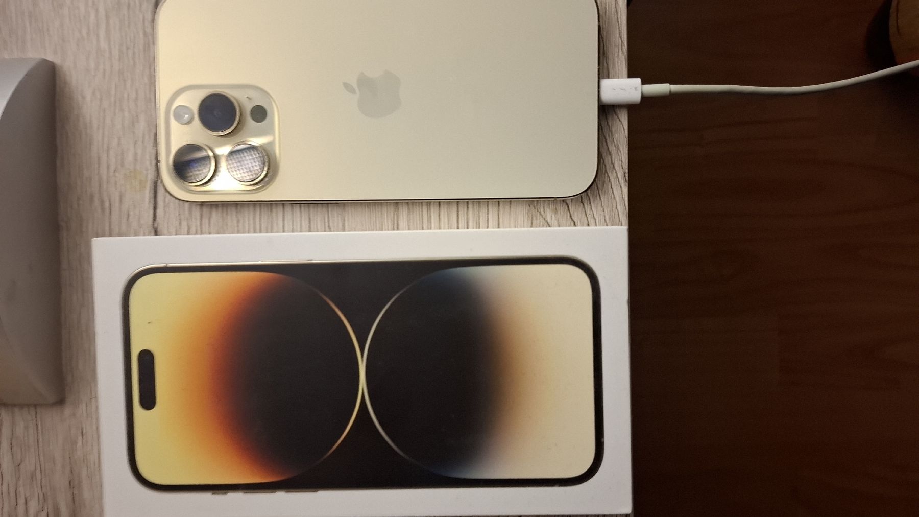 Apple Telefoni cellulari / Smartphones: Iphone Pro Max 14 – Usato da Dintikon venduto da nea_tyx6