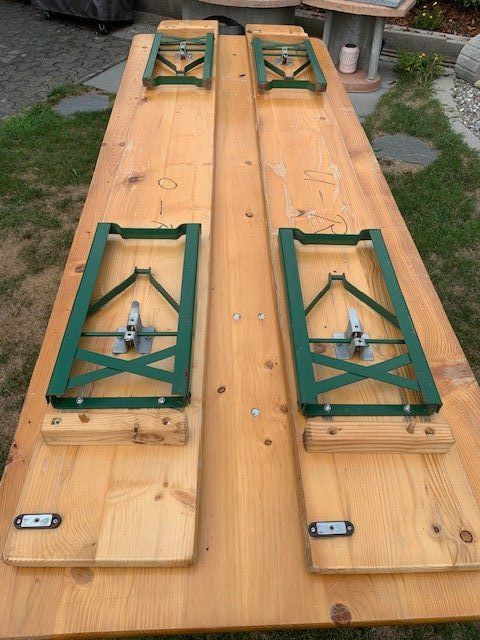 Set de table et chaises: Festbankgarnitur 80cm x 215cm – D'occasion à Emmenbrücke par ipporo 5