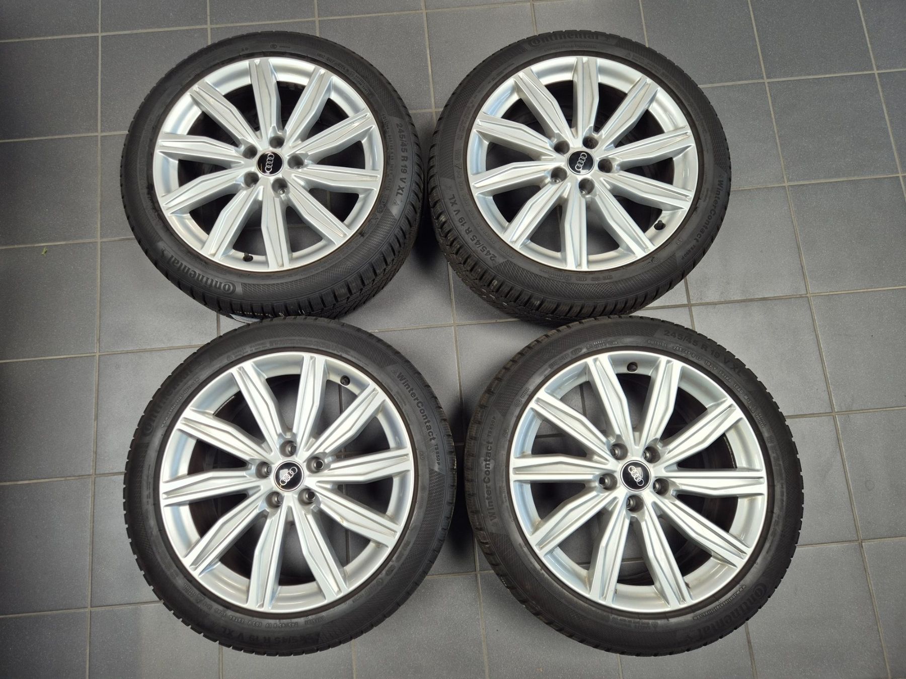 Audi Pneumatici & Ruote complete: Winterräder 19" Audi A6 / S6 – Usato da Winterthur venduto da WEWi-Ersatzteile 1