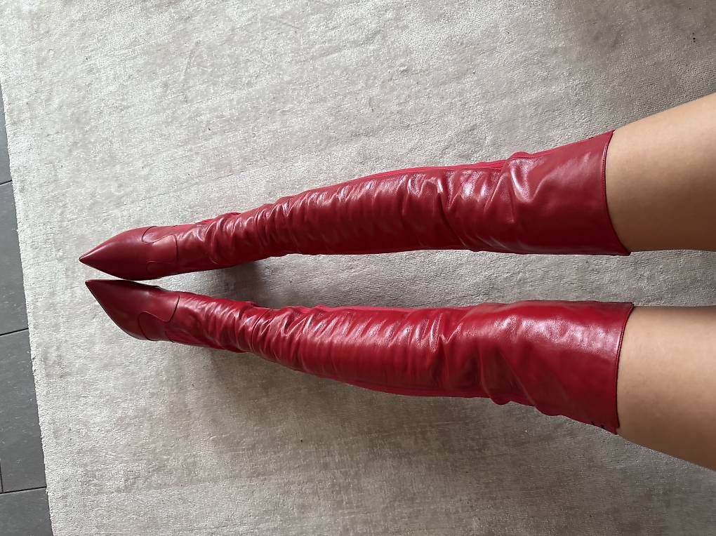 Fendi Scarpe da donna: Fendi Overknees – Usato da Zug venduto da dadadel 2