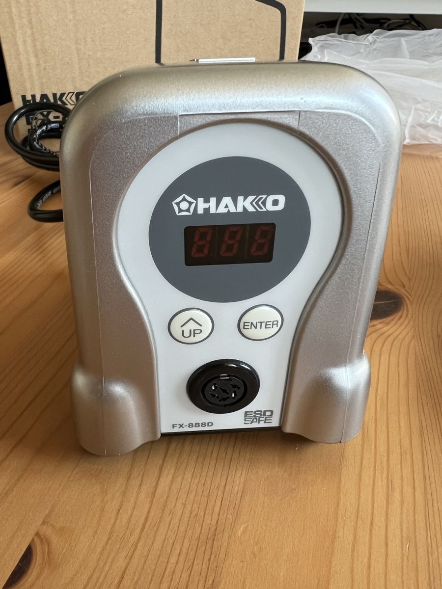 Tutti gli attrezzi: Hakko fx-888d soldering iron + tweezers + tips – Nuovo (secondo la descrizione) da Schlieren venduto da JordiV 2