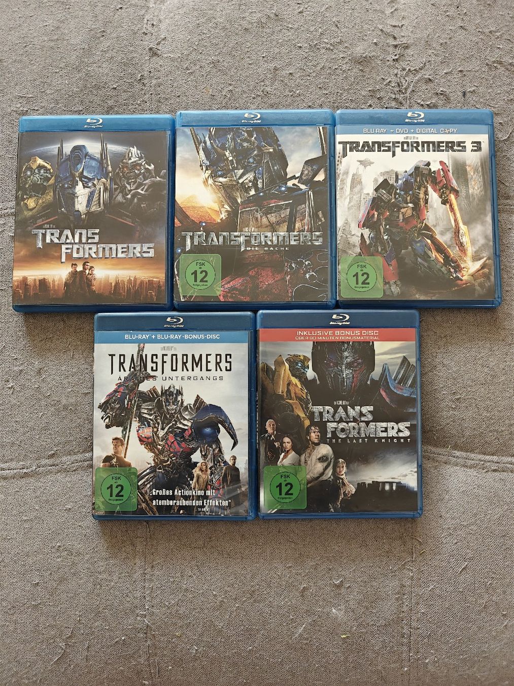 Tutti i DVDs: Transformers 1-5 deutsch Bluray – Nuovo (secondo la descrizione) da Schwerzenbach venduto da Salamon33