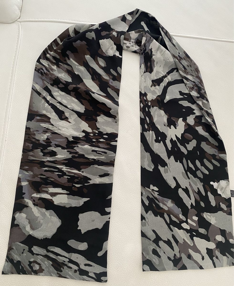 Foulard & Sciarpe: Seiden Schal 🌸 – Usato da Opfikon venduto da Luis144