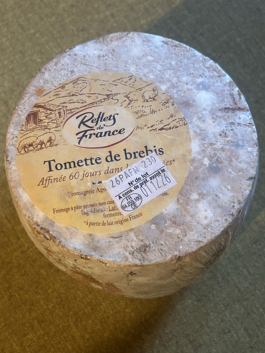 Cibi & Specialità: Tomette de brebis Reflets de France fromage affiné – Nuovo e nell'imballaggio originale da St-Prex venduto da mar_f6t6