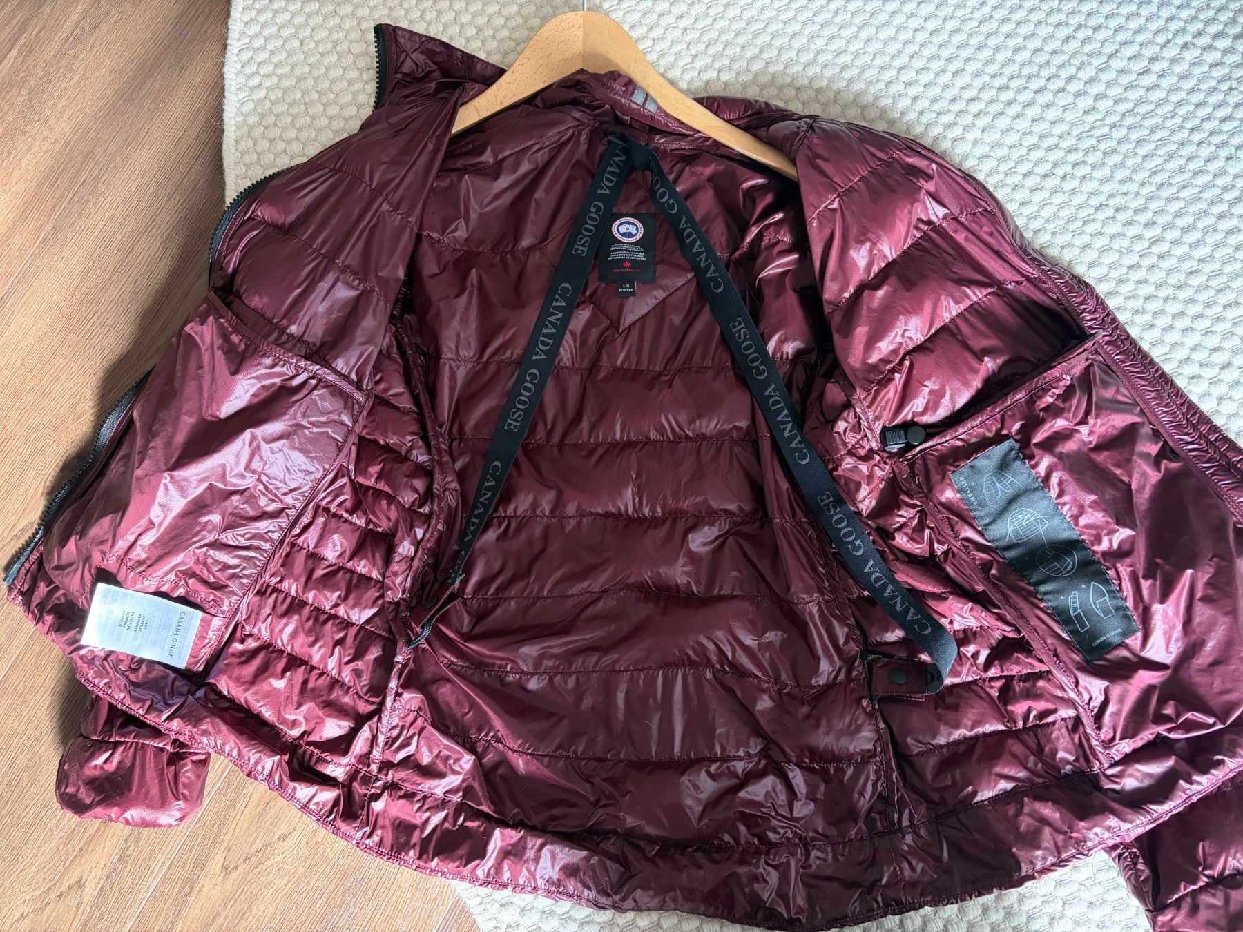 Canada Goose Jacken: Canada Goose Cypress Jacket Black Label /Gr. L /Garnet Stone – Neu (gemäss Beschreibung) aus Hämikon von nightfox7 2