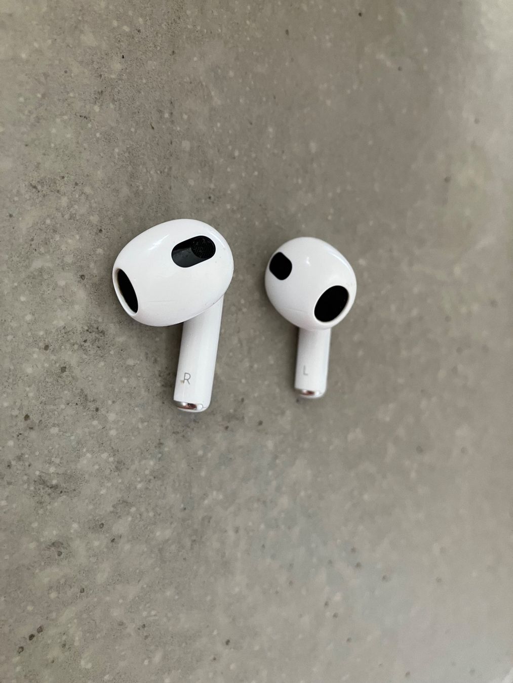 Apple Casques audio: Apple AirPods 3 – D'occasion à Lausanne par mr.v 5