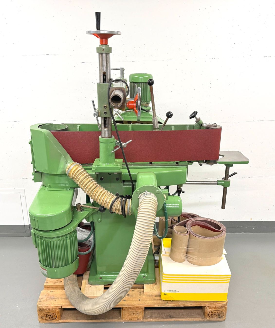 Schleifen & Polieren: Kantenschleifmaschine – Gebraucht aus St. Gallen von Holzbaum 4