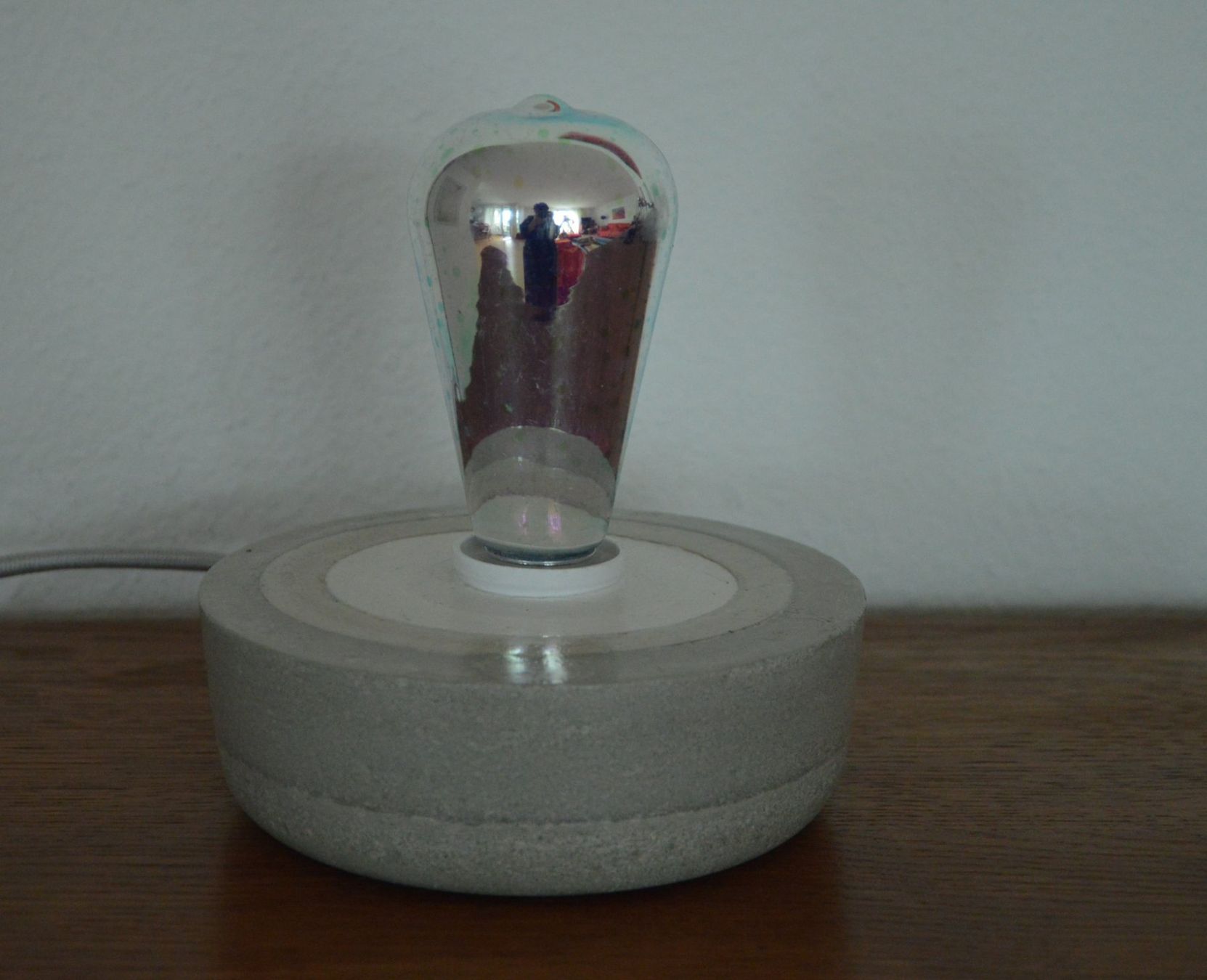 Lampade: Betonlampe (Art.9) – Usato da Zürich venduto da flogax193 1
