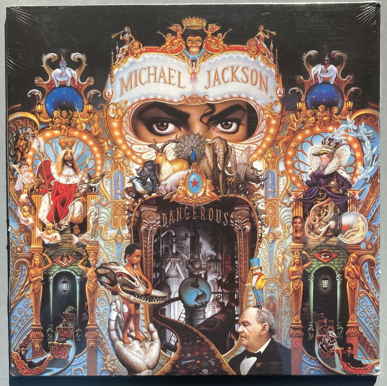 Dischi in vinile: MICHAEL JACKSON - DANGEROUS – Nuovo e nell'imballaggio originale da Poliez-Pittet venduto da Newtown-Records