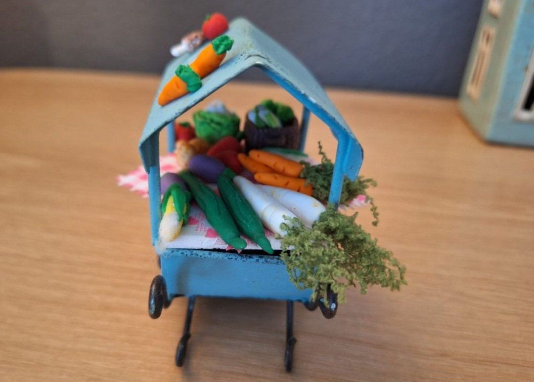 Case e mobili per bambole: Puppenhaus Gemüse Markt Stand – Nuovo (secondo la descrizione) da Zürich venduto da HandmadeTinyFood 7