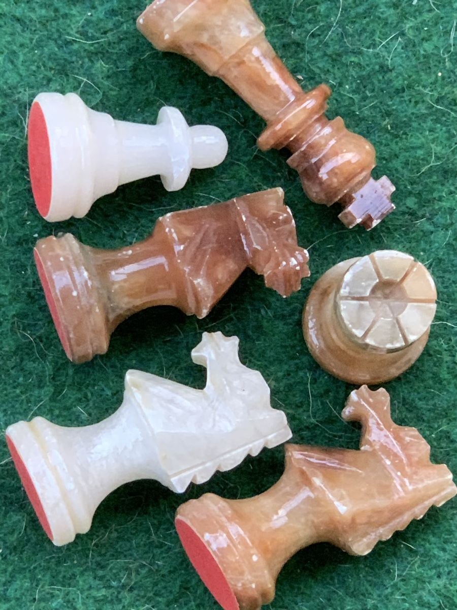 Giochi: Schachbrett „MARMOR“ mit Figuren – Usato da Wangen b. Olten venduto da Finolino28 9
