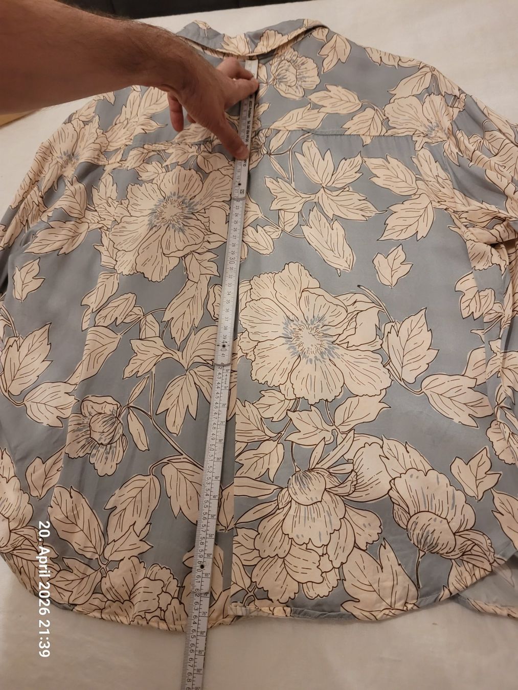 Camicette: Sommerbluse mit Blumenmuster letztes Angebot – Usato da Bünzen venduto da Milly32 3