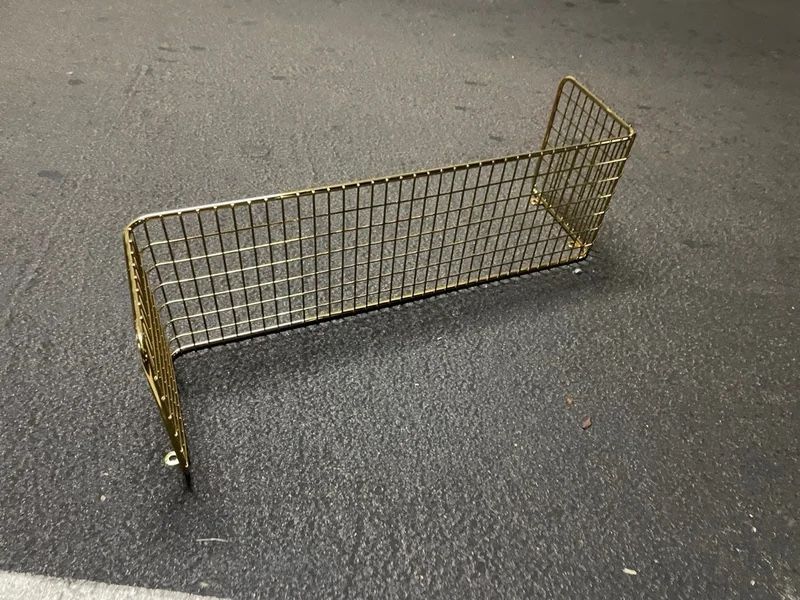 Regale: Wandkorb/regal aus Metall – Gebraucht aus Lyss von Marly87