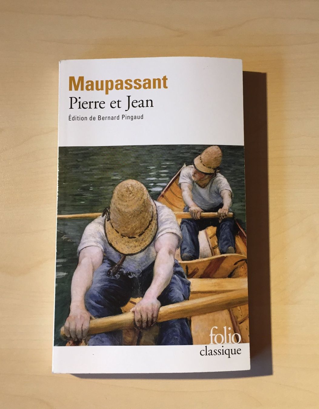 Libri: Pierre et Jean de Maupassant, Édition Folio Classique – Usato da Rochefort venduto da Audrey.Maire